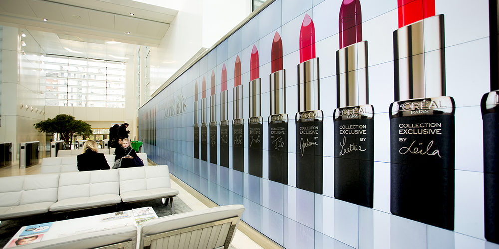 L'Oreal_Christie-MicroTiles_Watchout-Videmus-mur-rouge-a-levres