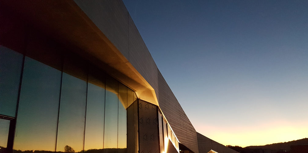 Lascaux 4 installations videmus watchout medialon extérieur