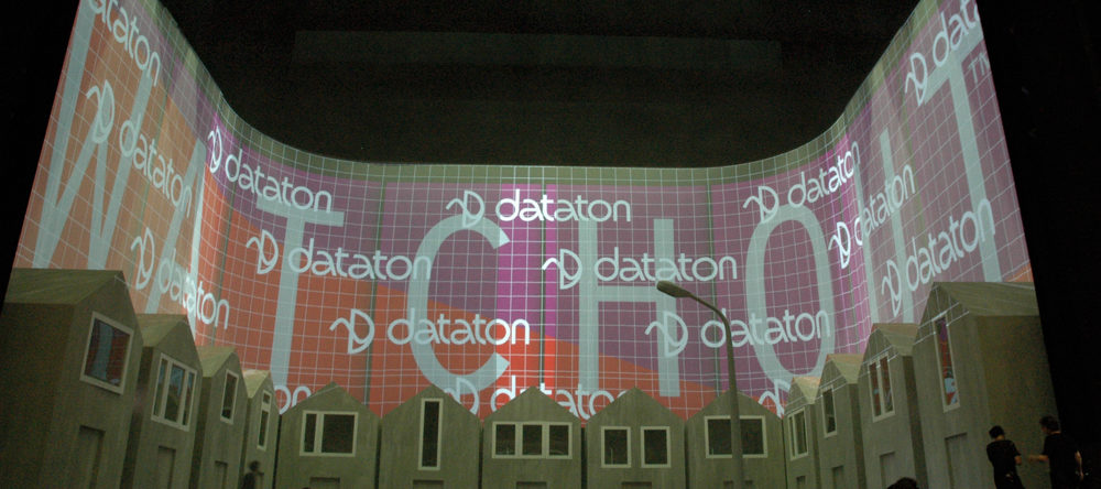 opera-macbeth-bastille_2009_novelty-vps_videmus_dataton-watchout-warping