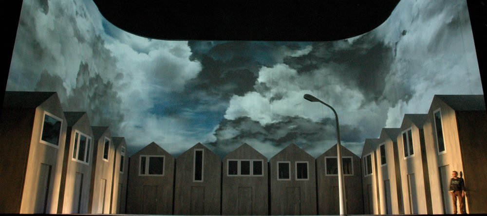 opera-macbeth-bastille_2009_novelty-vps_videmus_dataton-watchout-warping-scene-decor-maisons-ciel
