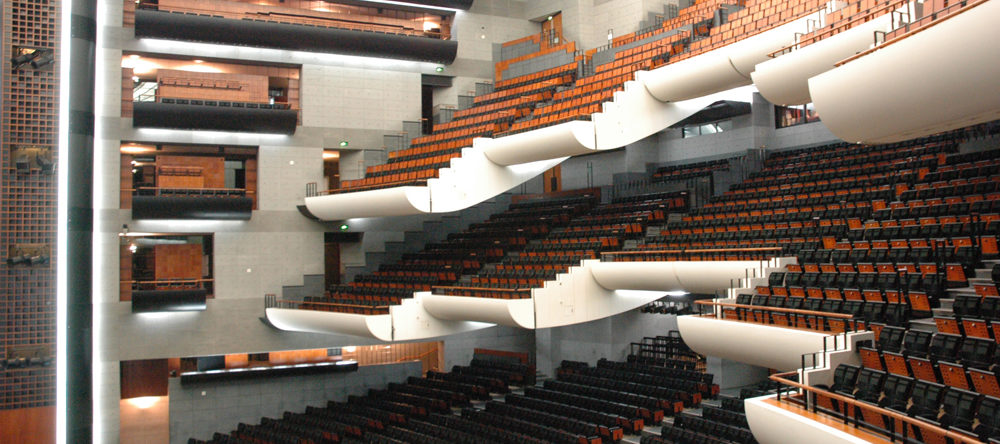 opera-macbeth-bastille_2009_novelty-vps_videmus_gradins