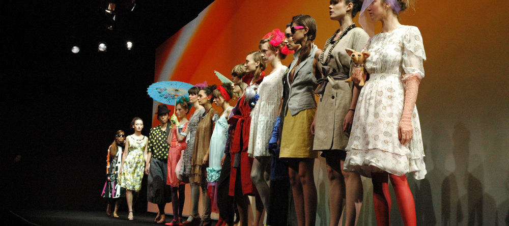 salon-du-pret-a-porter-2008-videmus-vidéo-decor-mode